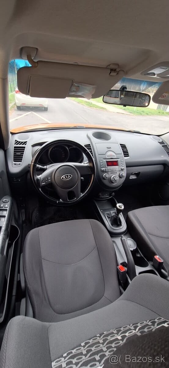 Kia Soul 1.6crdi - 13