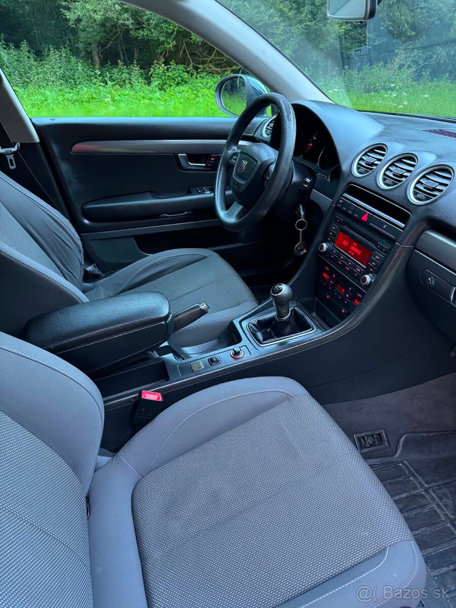 Seat Exeo 1.6 Benzín RV 2011 75KW - 13