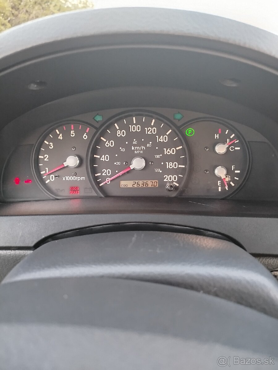 Kia Sorento Ex 2,5L crdi 103Kw automat - 13