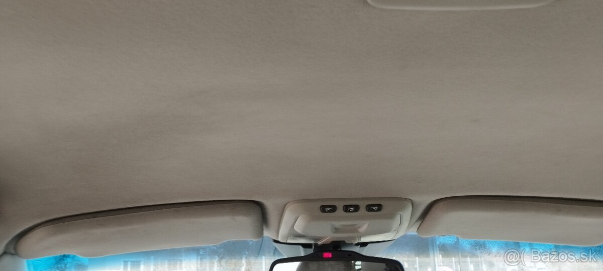 Volvo XC70 4x4 2.4d 136kw - 13