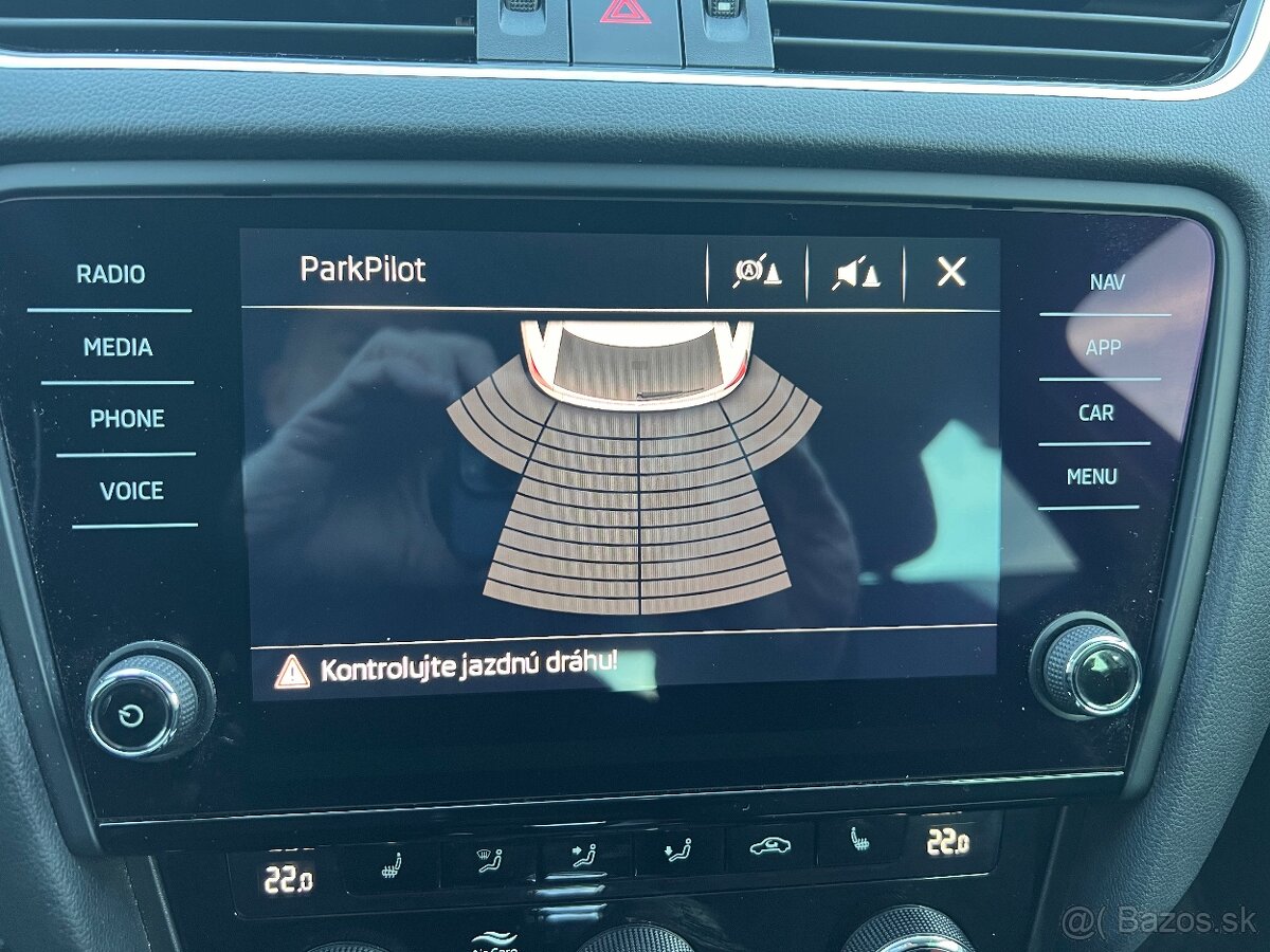 Škoda Octavia 3 kombi automat - 13