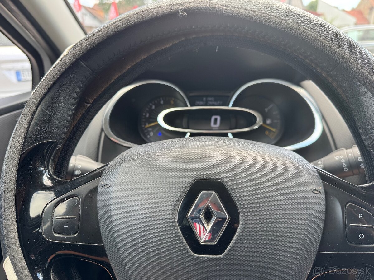 Renault Clio 1.5 dCi - 13
