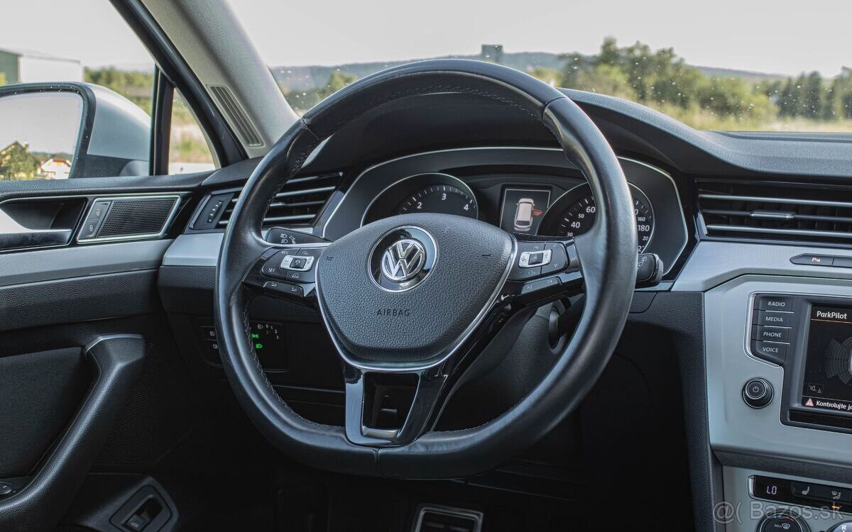 Volkswagen Passat Variant 2.0 TDI 2016 - 13