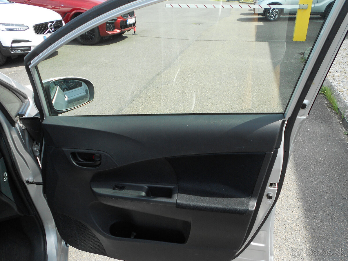 Toyota Verso-S 1,4D4d 2011 - 13