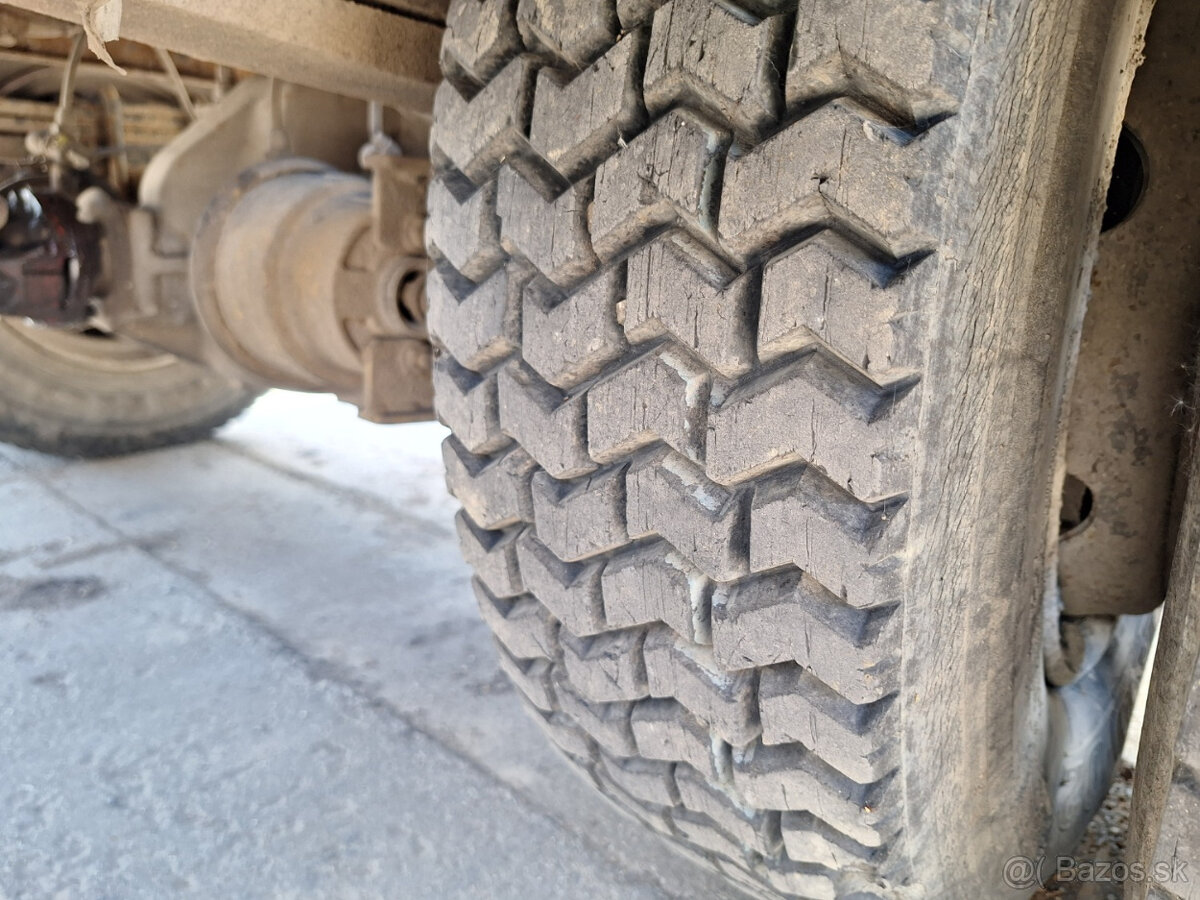 IVECO ML80 kontejner - - 13