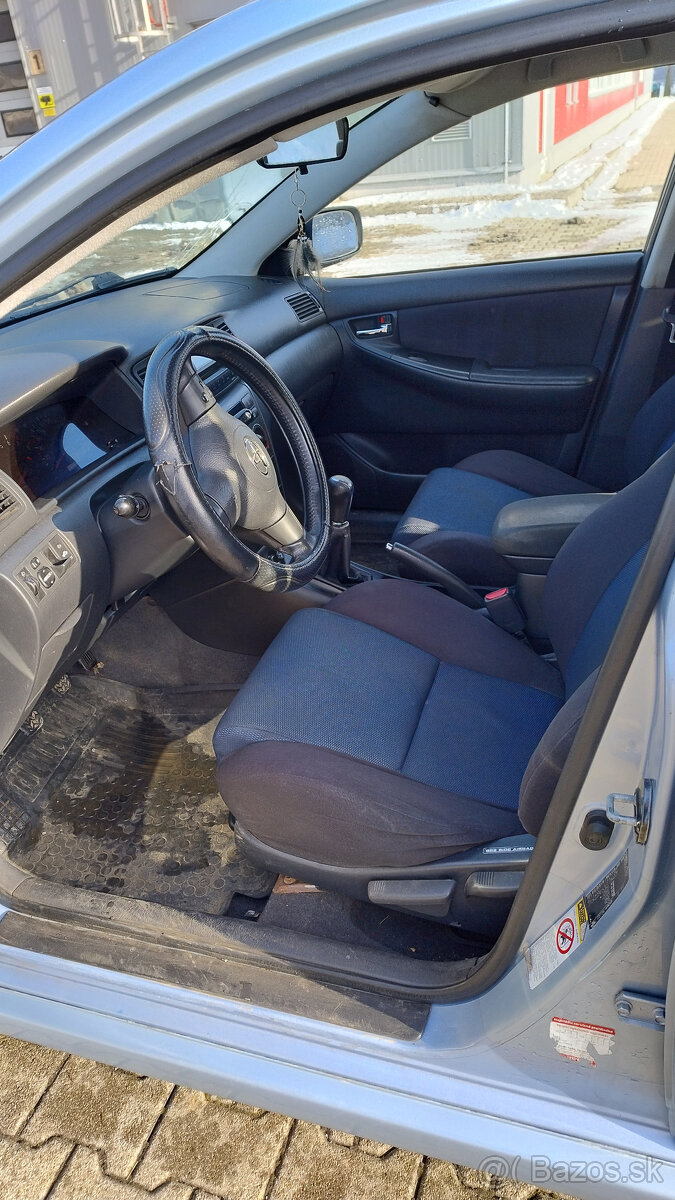Toyota Corolla 1,6 - 13