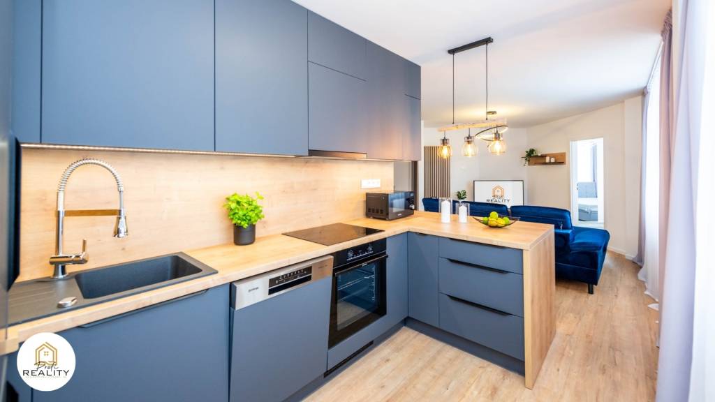 PREDAJ | 3i byt v centre PO s kvalitnými NÁJOMNÍKMI - 13