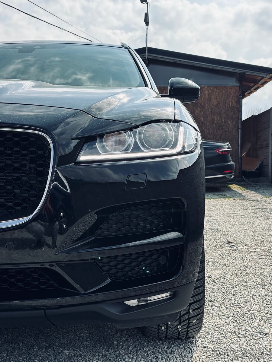 Jaguar F-Pace 2.0D AWD Prestige po veľkom servise - 13