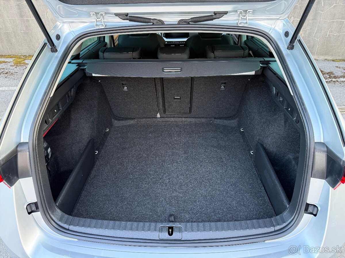 Škoda Octavia Combi 2.0 TDI Style - 13