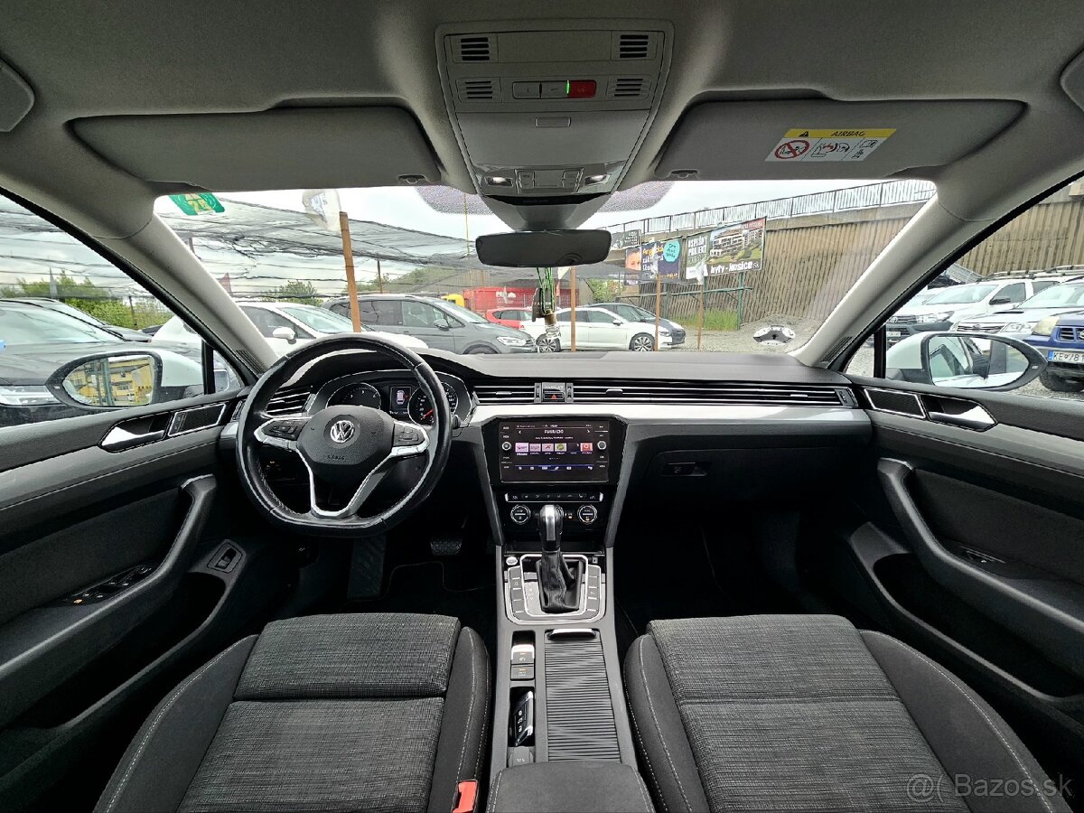 Volkswagen Passat Variant 2.0 TDI Elegance DSG Facelift - 13