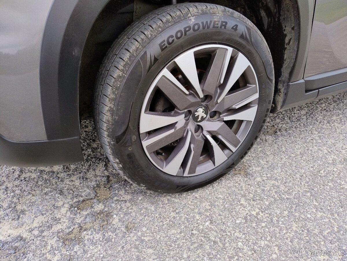 Peugeot 2008 Allure 1.6 HDI - 13
