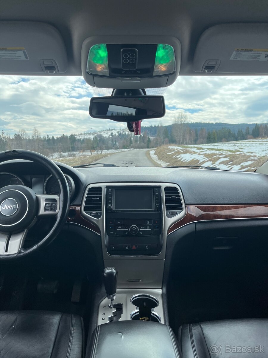 Predám Jeep Grand Cherokee - 13
