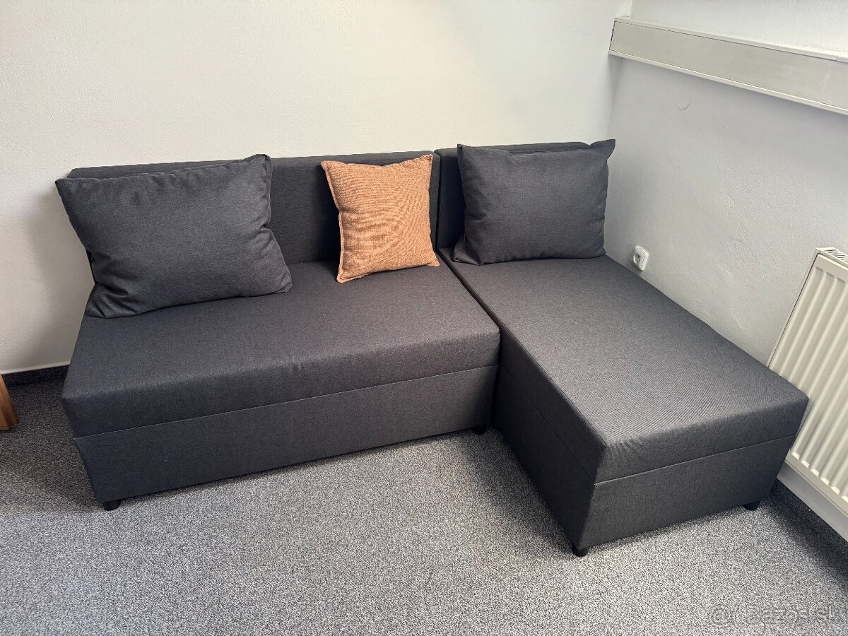 Nábytok rôzneho druhu - 13