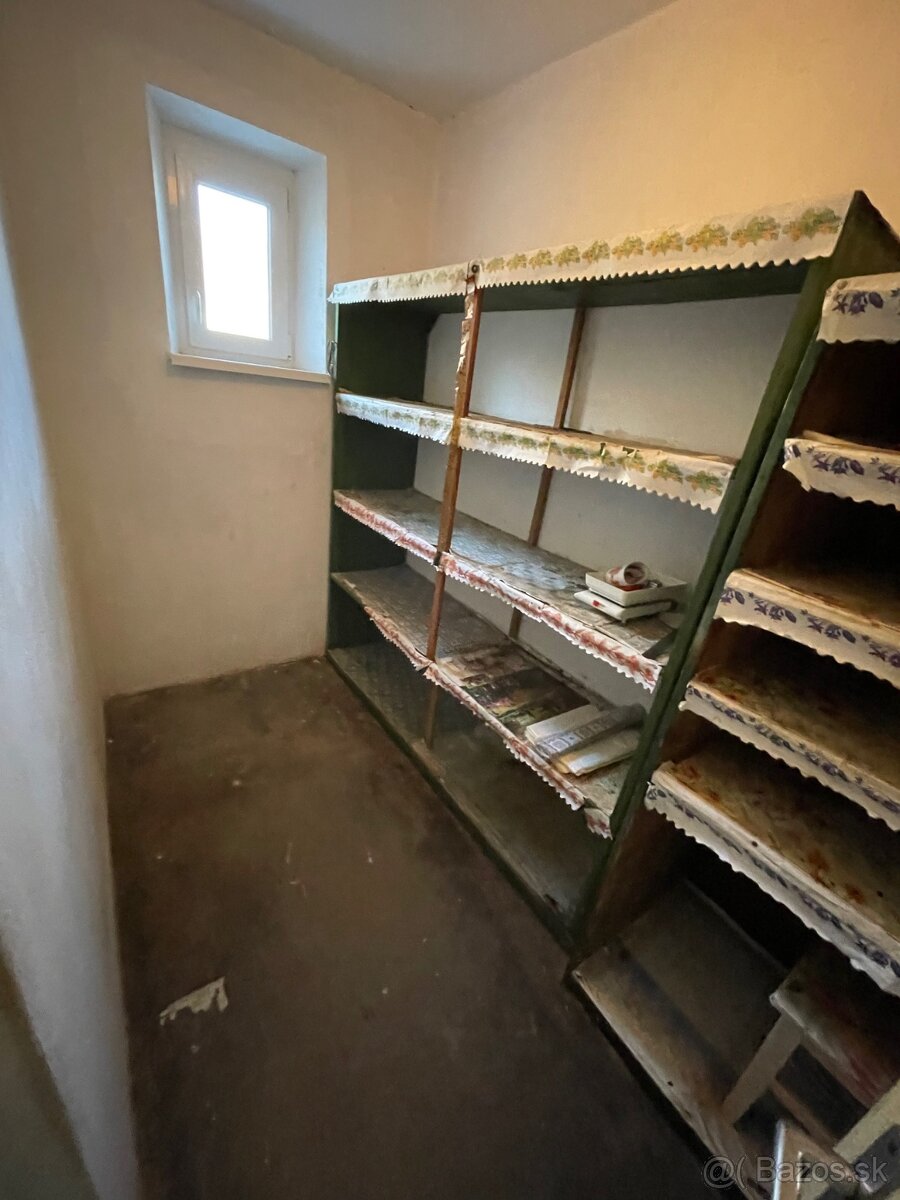 Rodinný dom na bývanie, podnikanie 475 m² - Stará Ľadoveň MT - 13