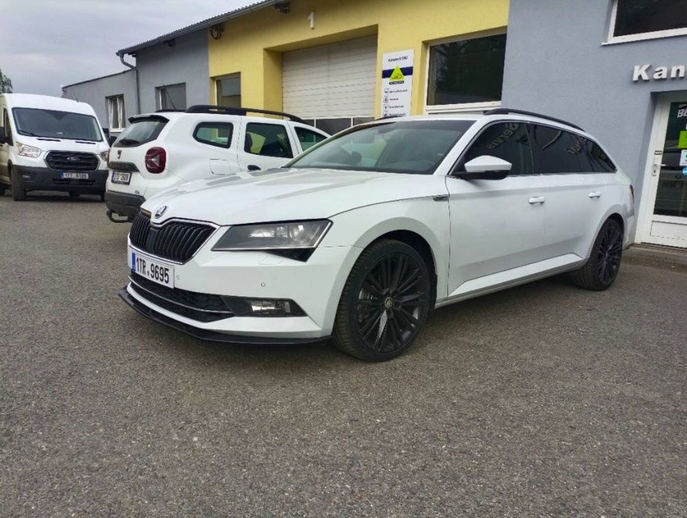 SKODA SUPERB 3 SPOJLER POD PREDNY NARAZNIK - 13