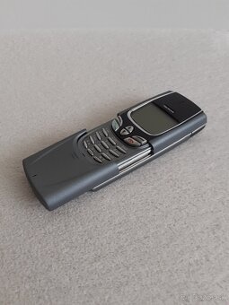 NOKIA 8850 - 13