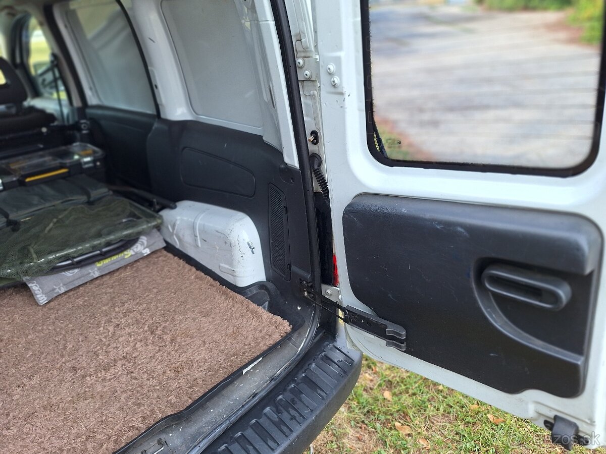Predám OPEL Combo 1.3 CDTI - 13