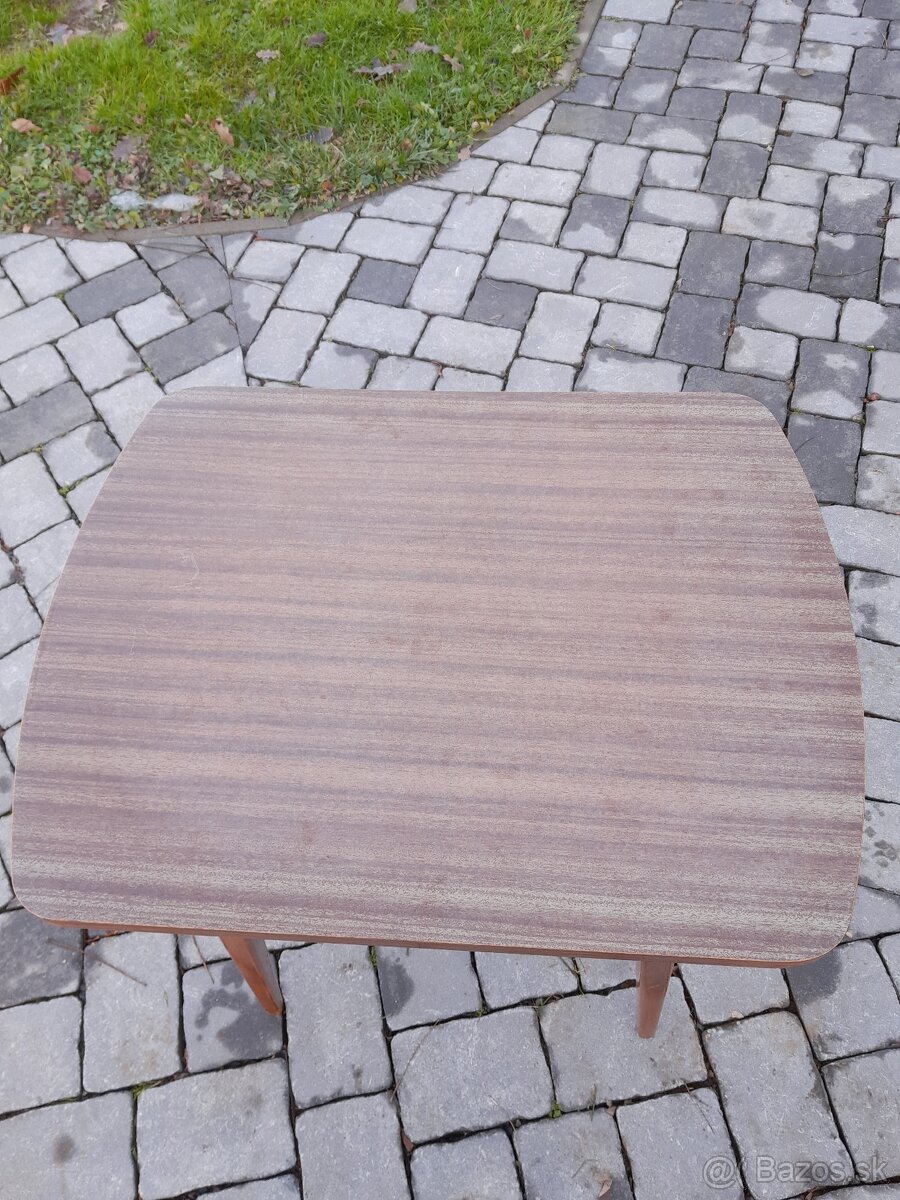 Predám rozne stoly a stolíky - 13