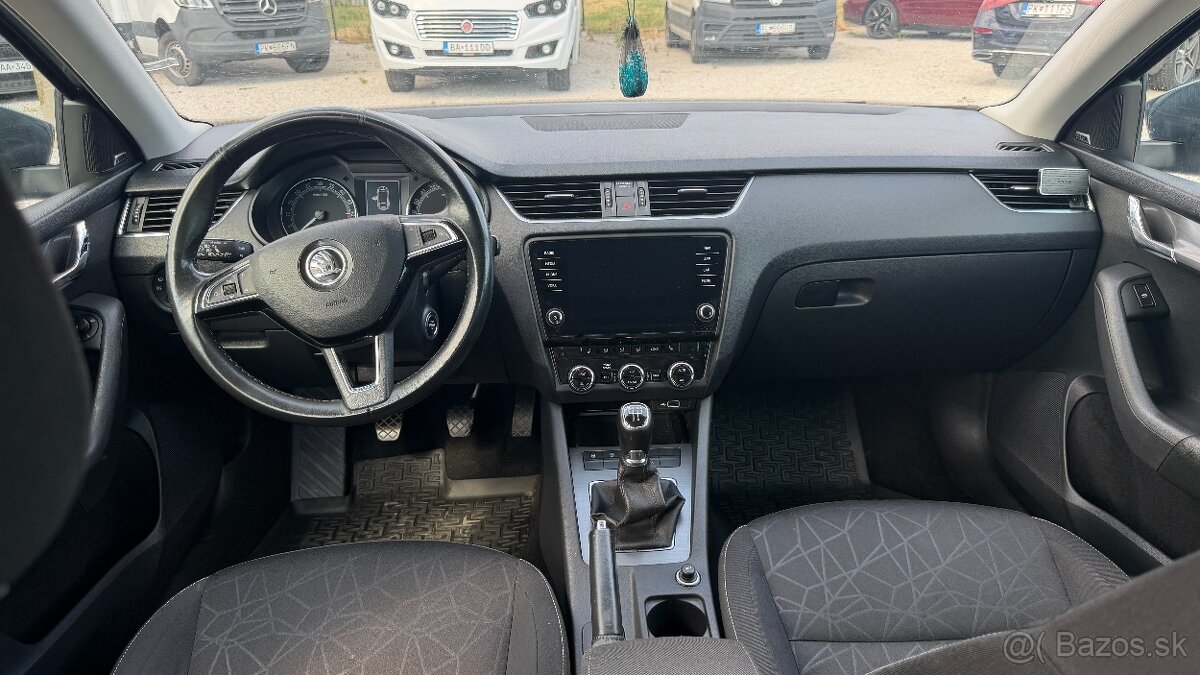 Škoda Octavia Combi 1.6 TDI 115k Style - 13