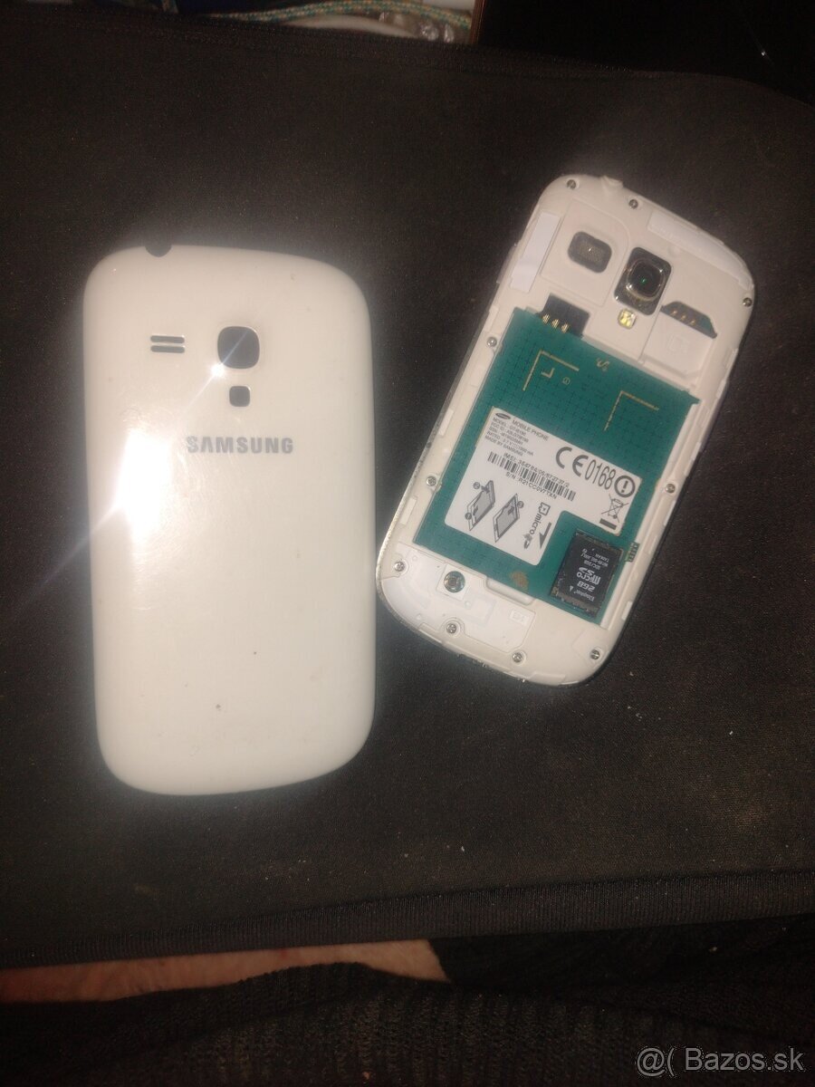 SAMSUNG mini - 13