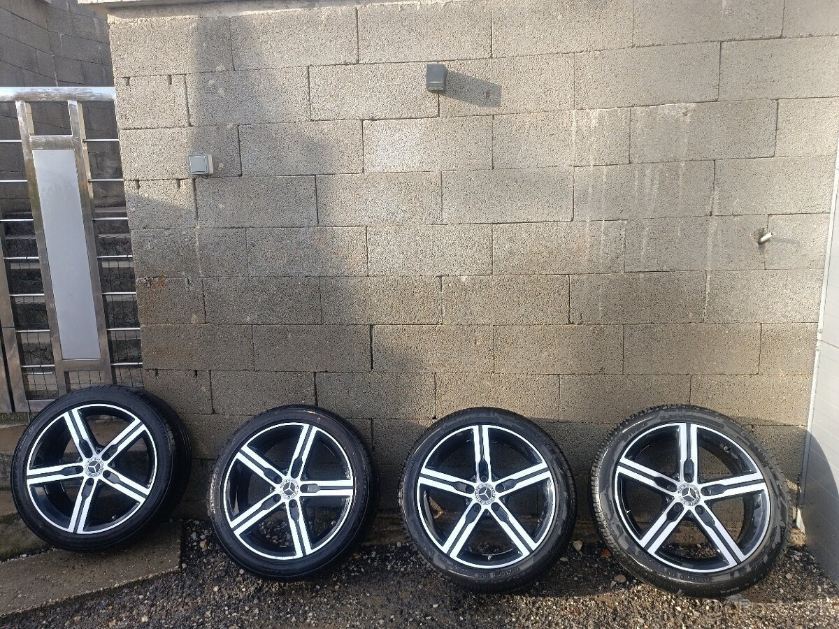 Mercedes Benz CLA schoting brake 200 D 4x4 - - 13