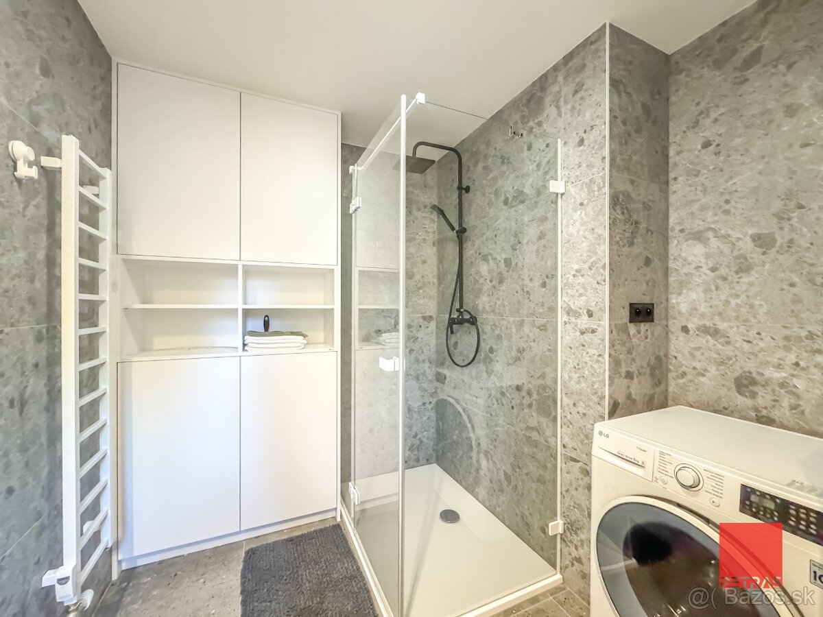 MODERNÝ 2 IZBOVÝ BYT STARÉ SÍDLISKO - 13