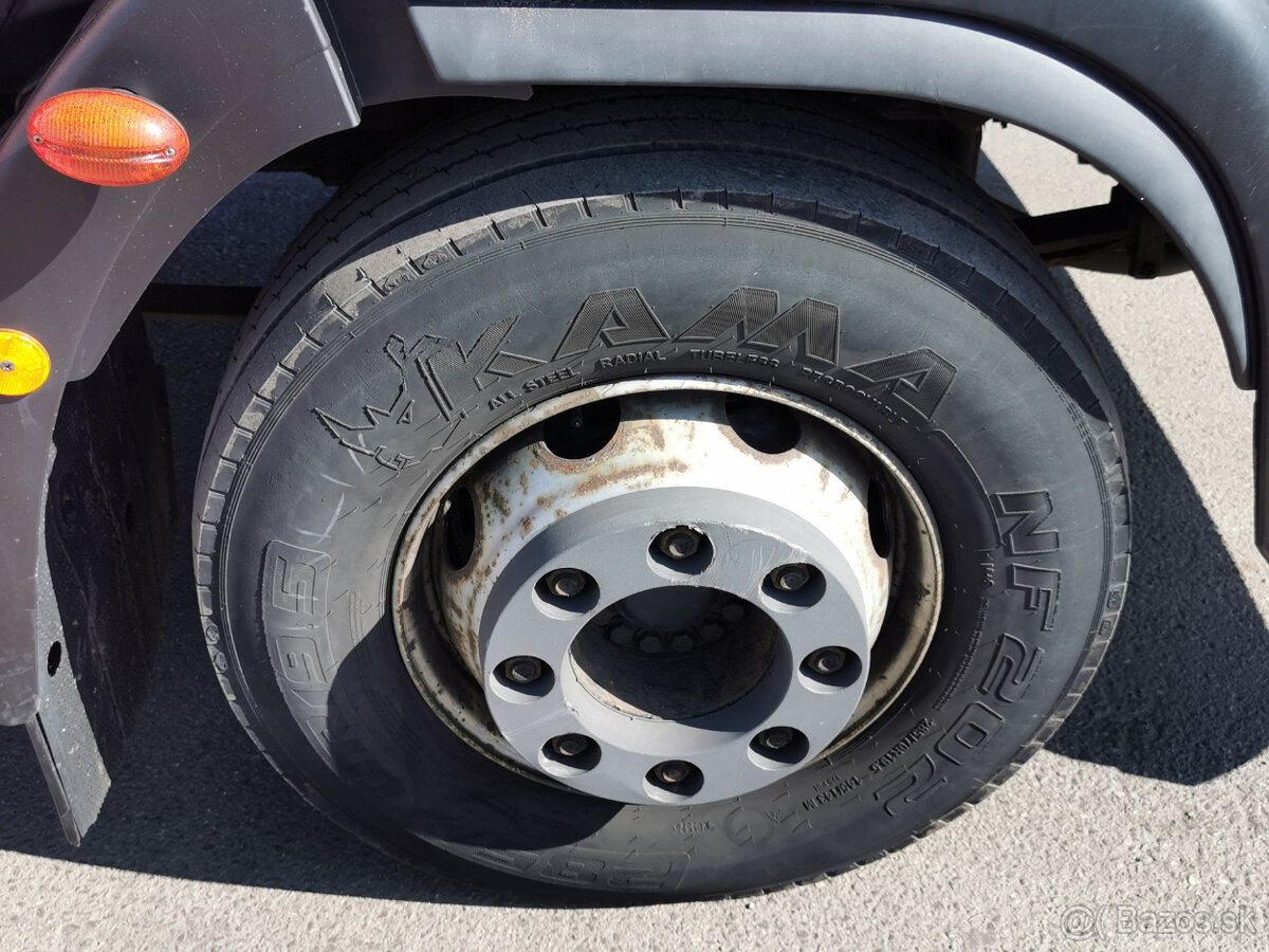 Prodám valník IVECO 150E32 E6 speciál pro přepravu kontej. - 13