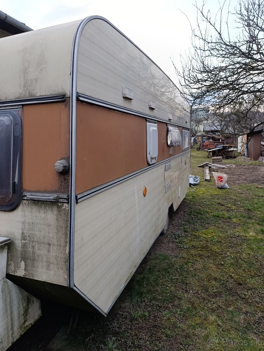 Obytný príves - 13