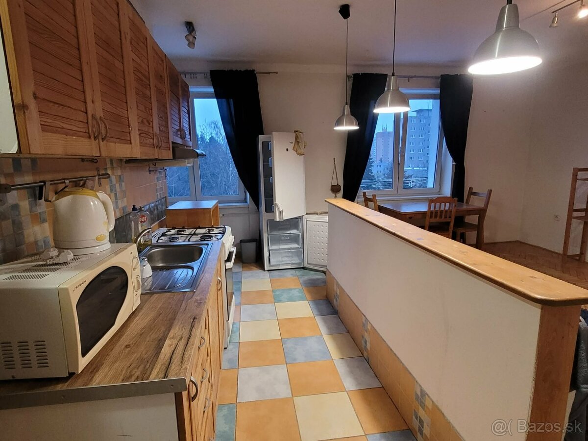 Prenájom 2-izboveho bytu Poprad - 13