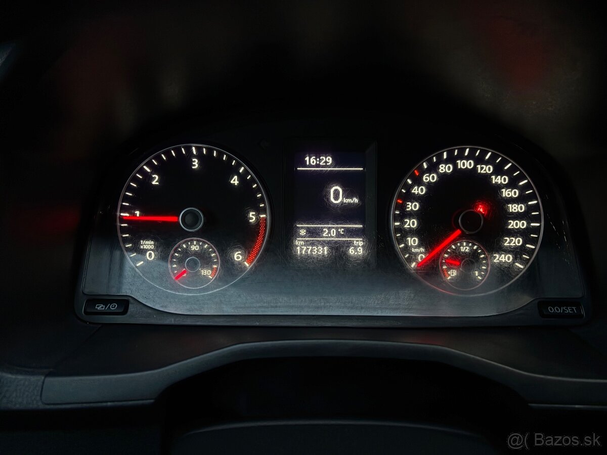 Volkswagen Caddy 2.0 TDi M6 4Motion 90kW - 13