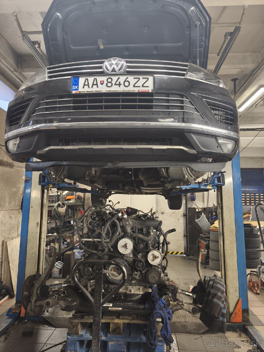 Vymením Volkswagen Touareg 3.0 tdi - 13