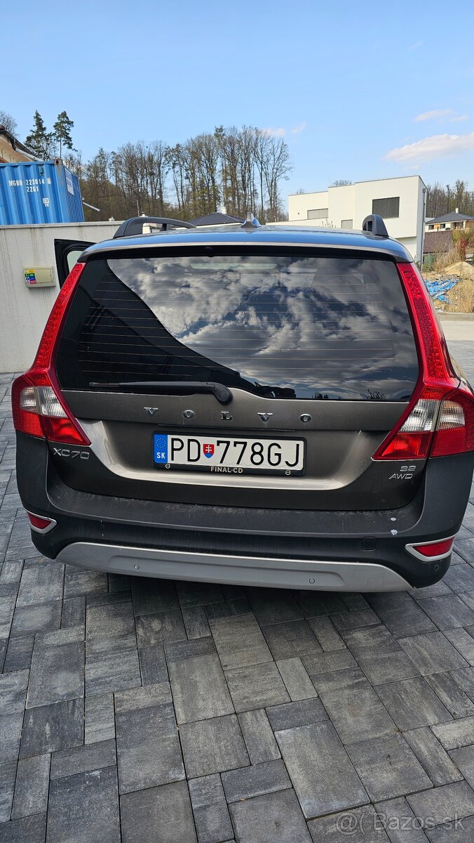 volvo xc70 3.2 - 13