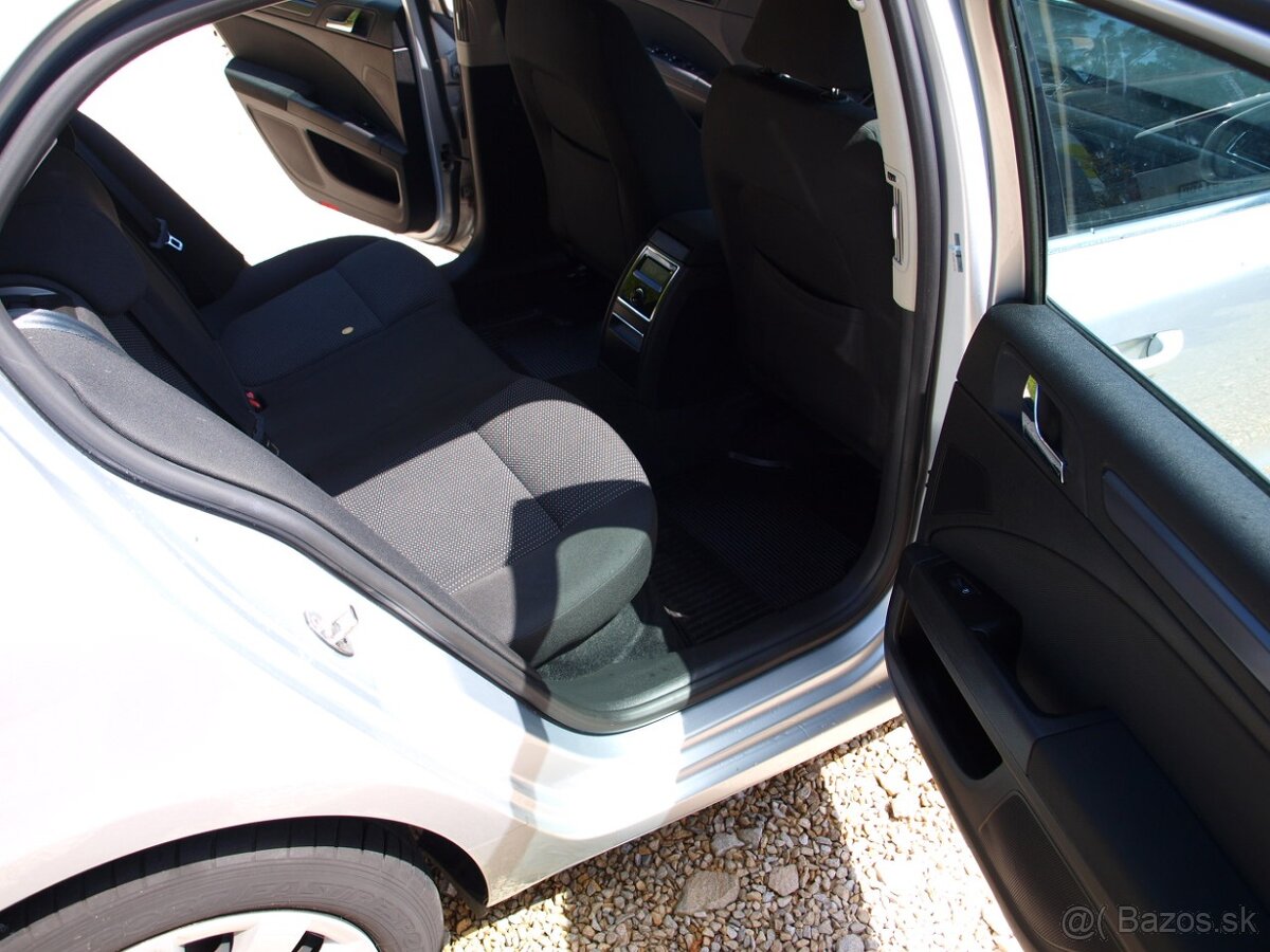 Škoda Superb 1.4 TSI Elegance - 13