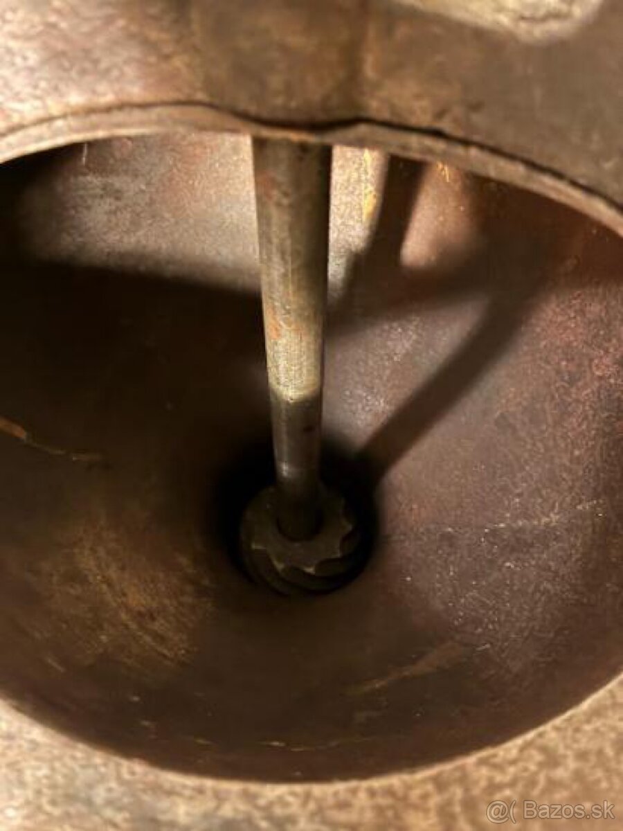 Starožitný mlynček peugeot - 13