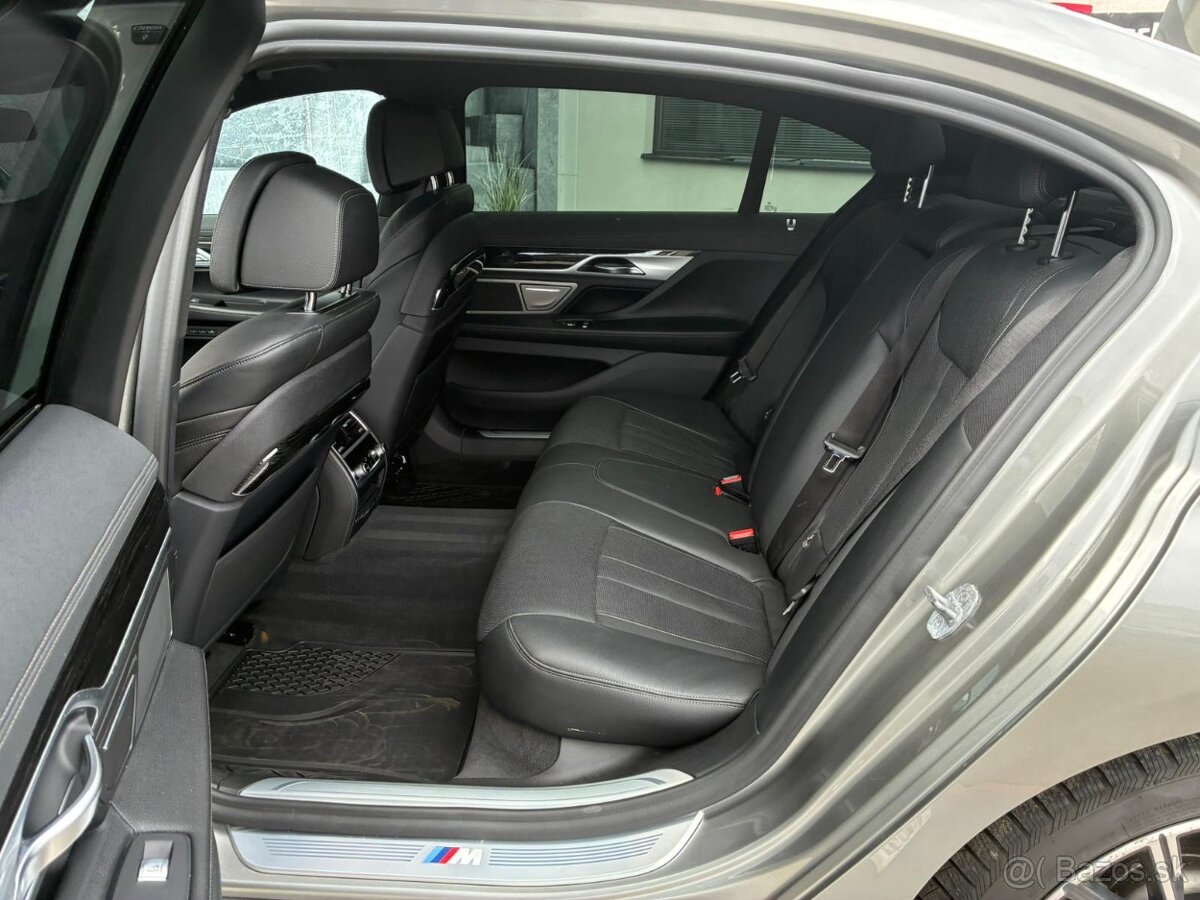 BMW Řada 7 740i, 239KW, LONG, SOFT - 13