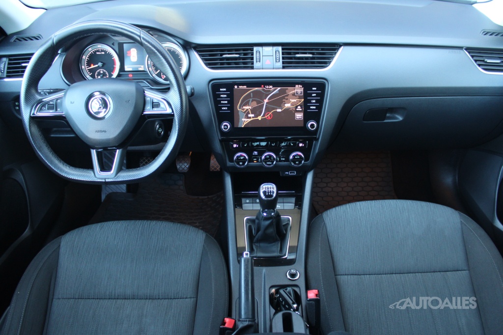 Škoda Octavia 1,5 TSi 110 kW - 13