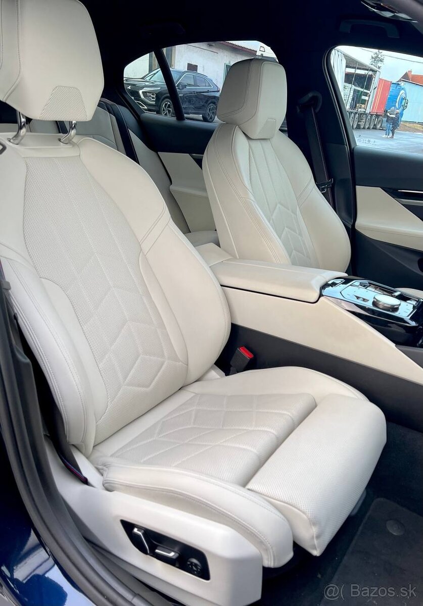 BMW 520D XDRIVE G60 2023 HARMAN/KARDON HEAD-UP TAŽNÉ - 13