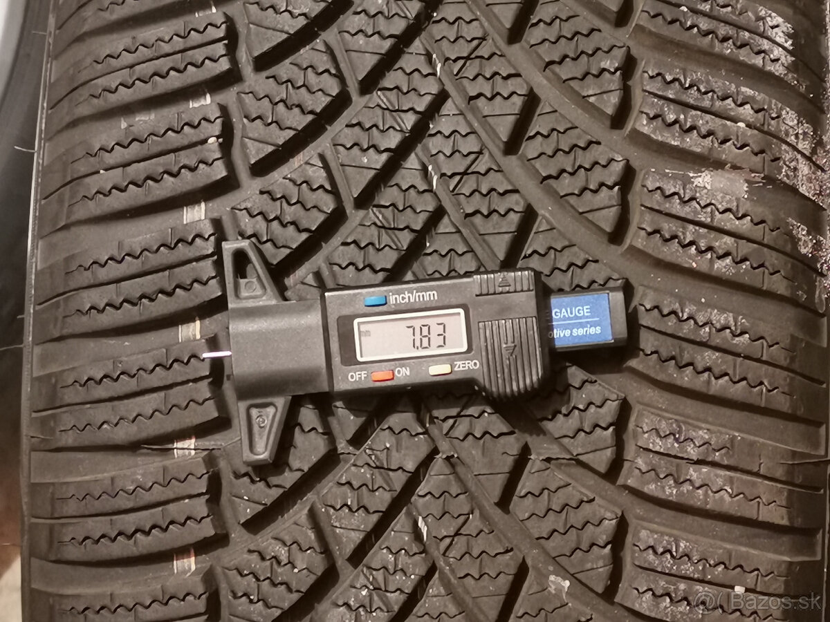 Audi Q4 e-tron - originál 19" alu s pneu - DOT 24 7+ mm - 13