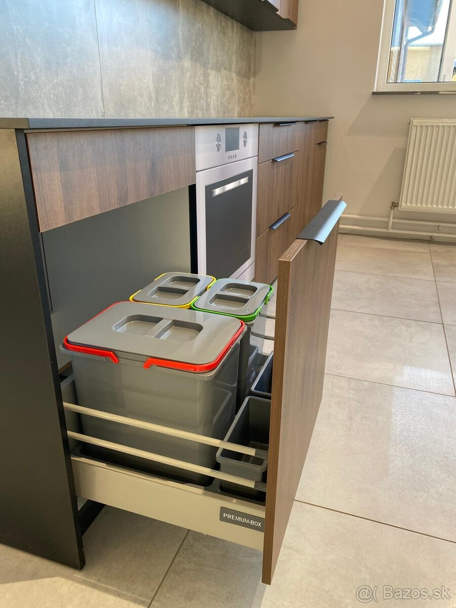 Kuchynská linka – SKLADOM - 13