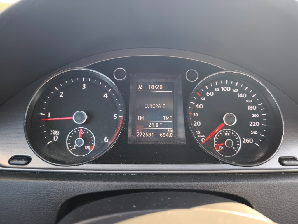 Volkswagen Passat B7 2.0TDi rok 2012 - 13