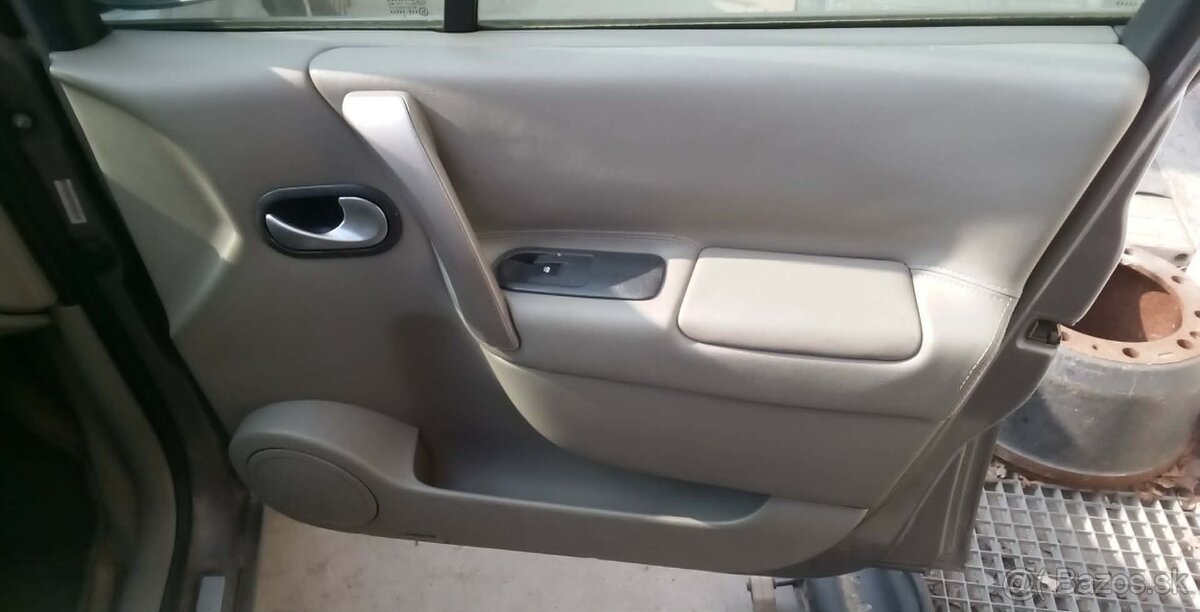 Renault Megane Scenic II 1,5Dci - 13