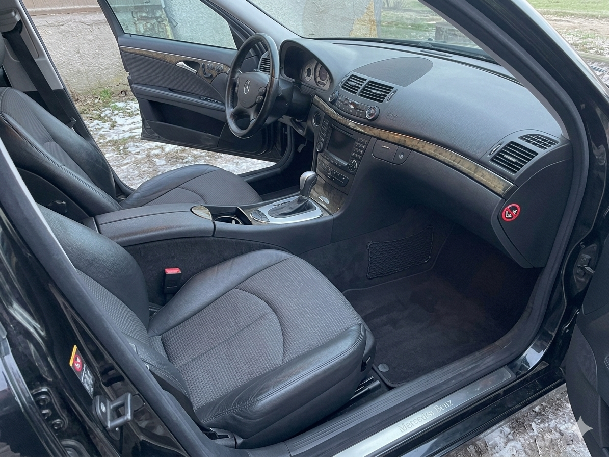 Predám Mercedes-Benz 4-MATIC rok2003 - 13