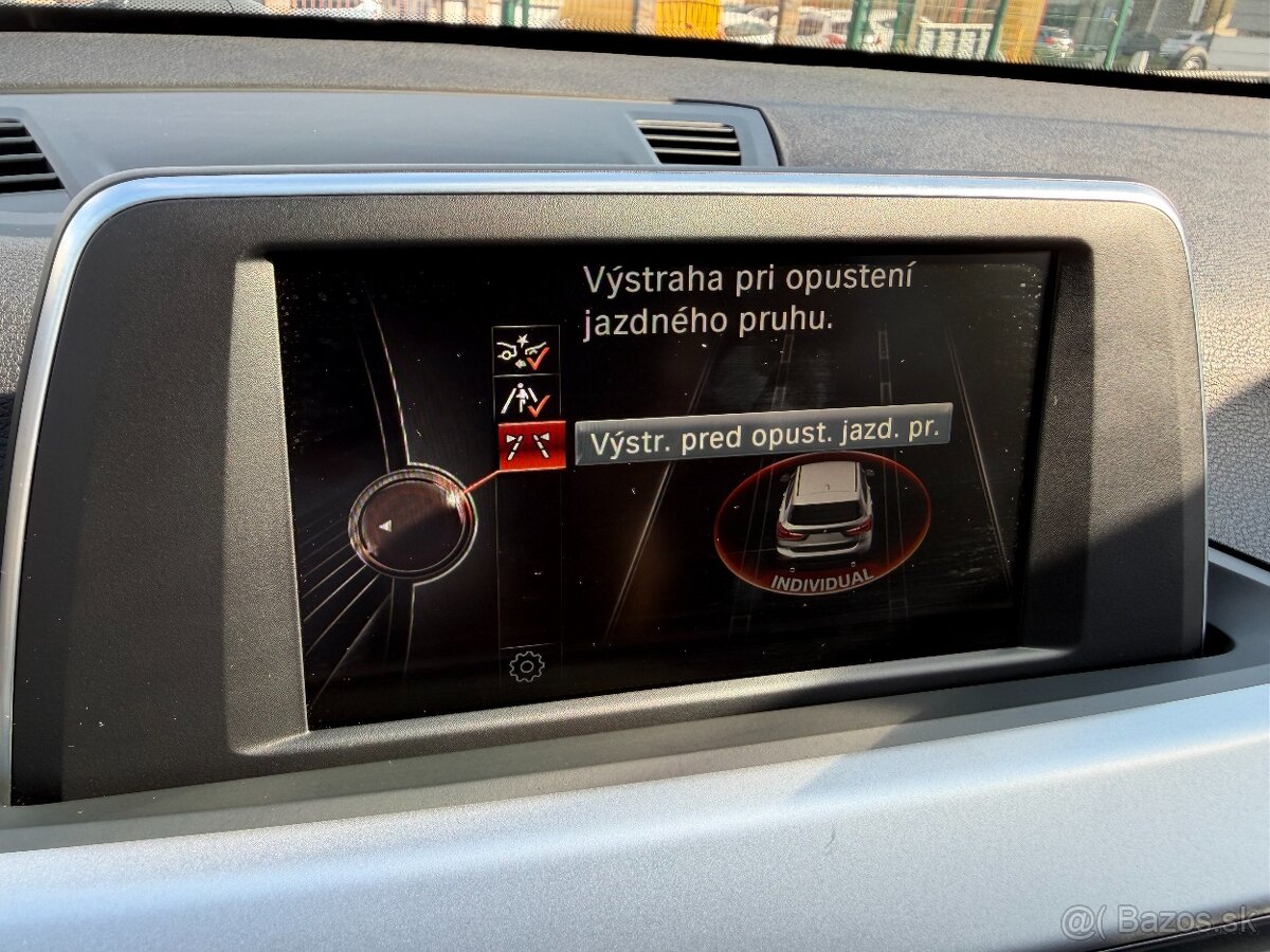 BMW X1 xDrive 18d Advantage A/T - 13