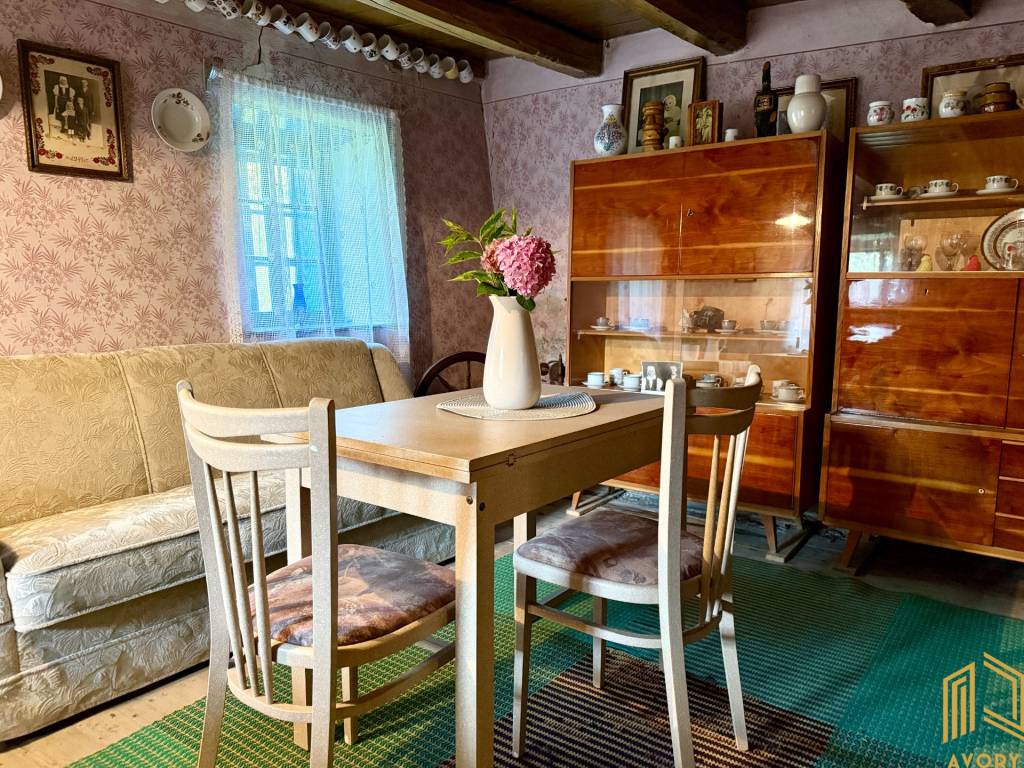 VIDIECKY DOMČEK NA MYJAVSKÝCH KOPANICIACH s POZEMkom 1072m2 - 13