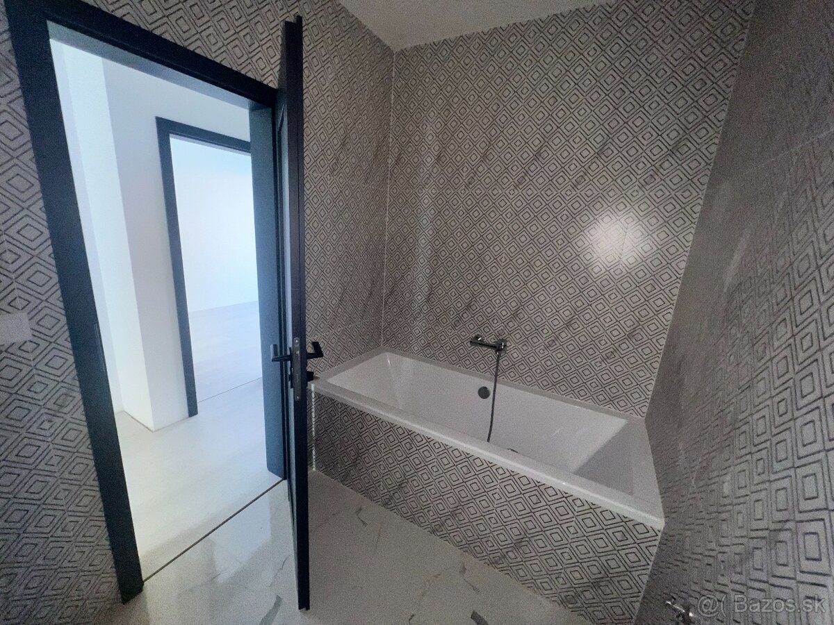 3 izbový byt +záhrada, 2 parkovacie miesto (Dunajská Streda) - 13