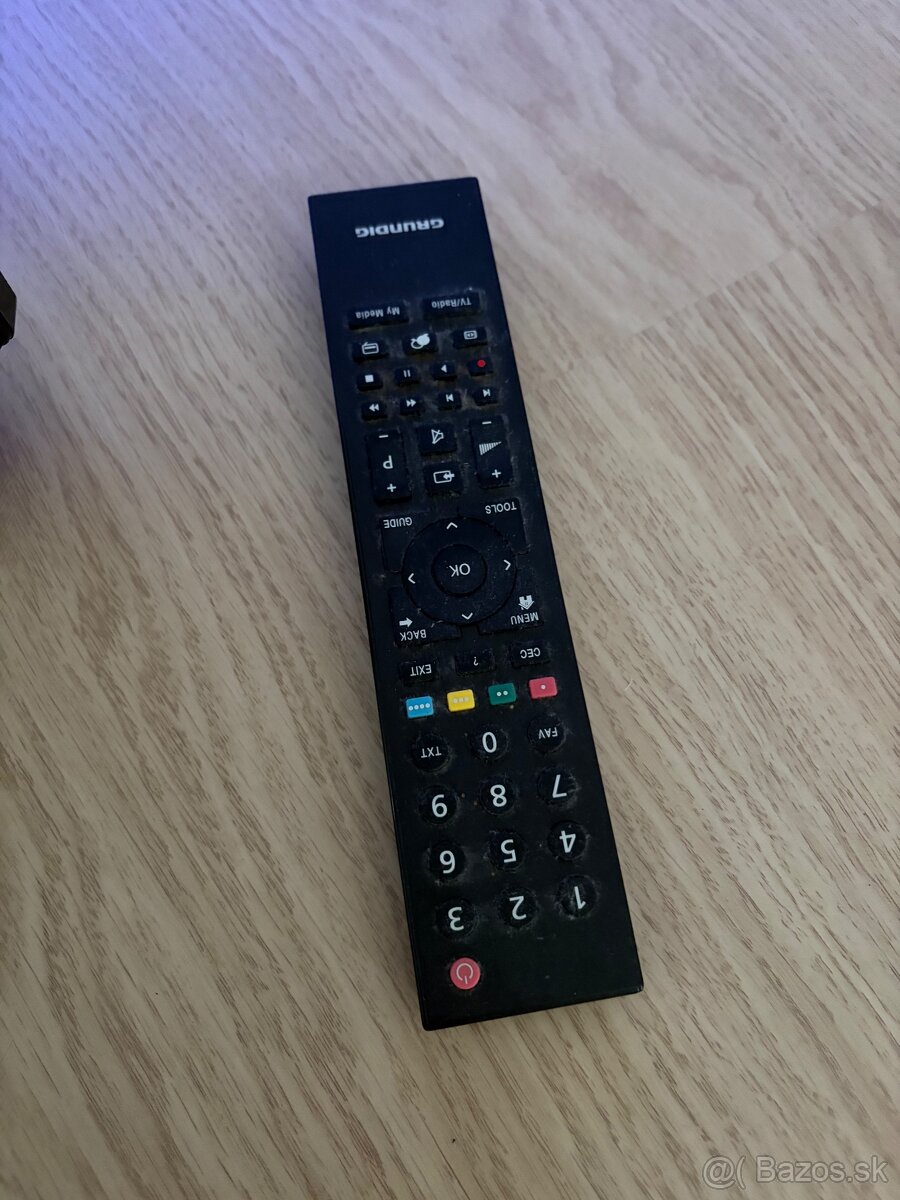 Televizor + darcek - 13