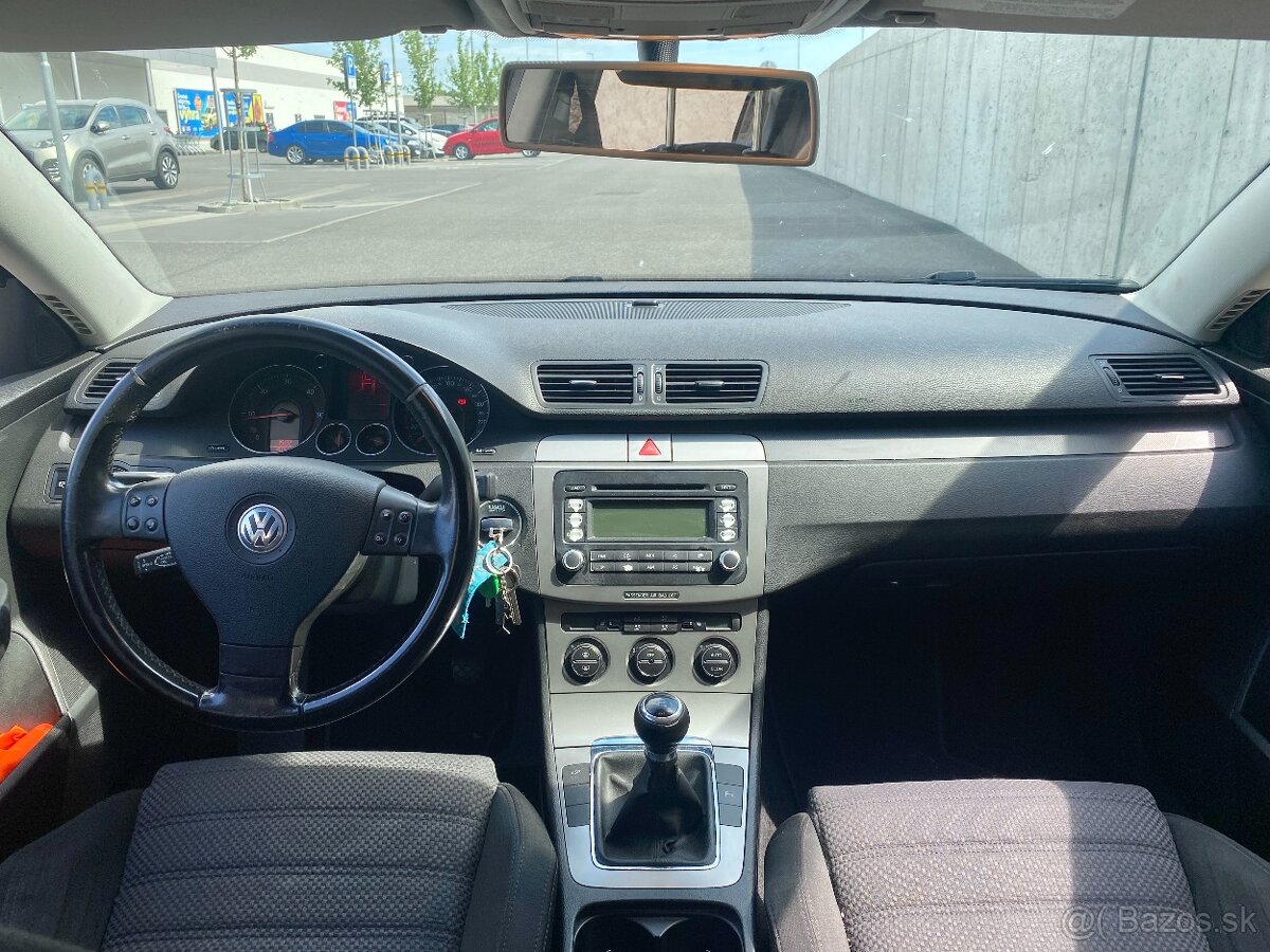 Volkswagen Passat B6 2.0 TDI - 13
