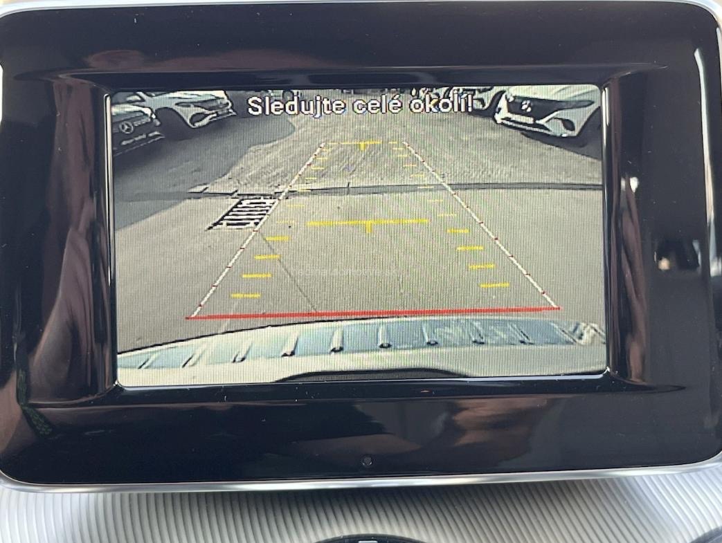 Mercedes-Benz GLA 200 CDI 4 MATIC - 13