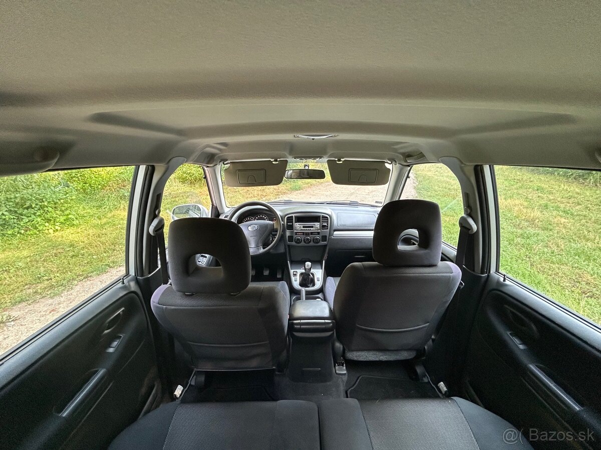 Suzuki Vitara - 13