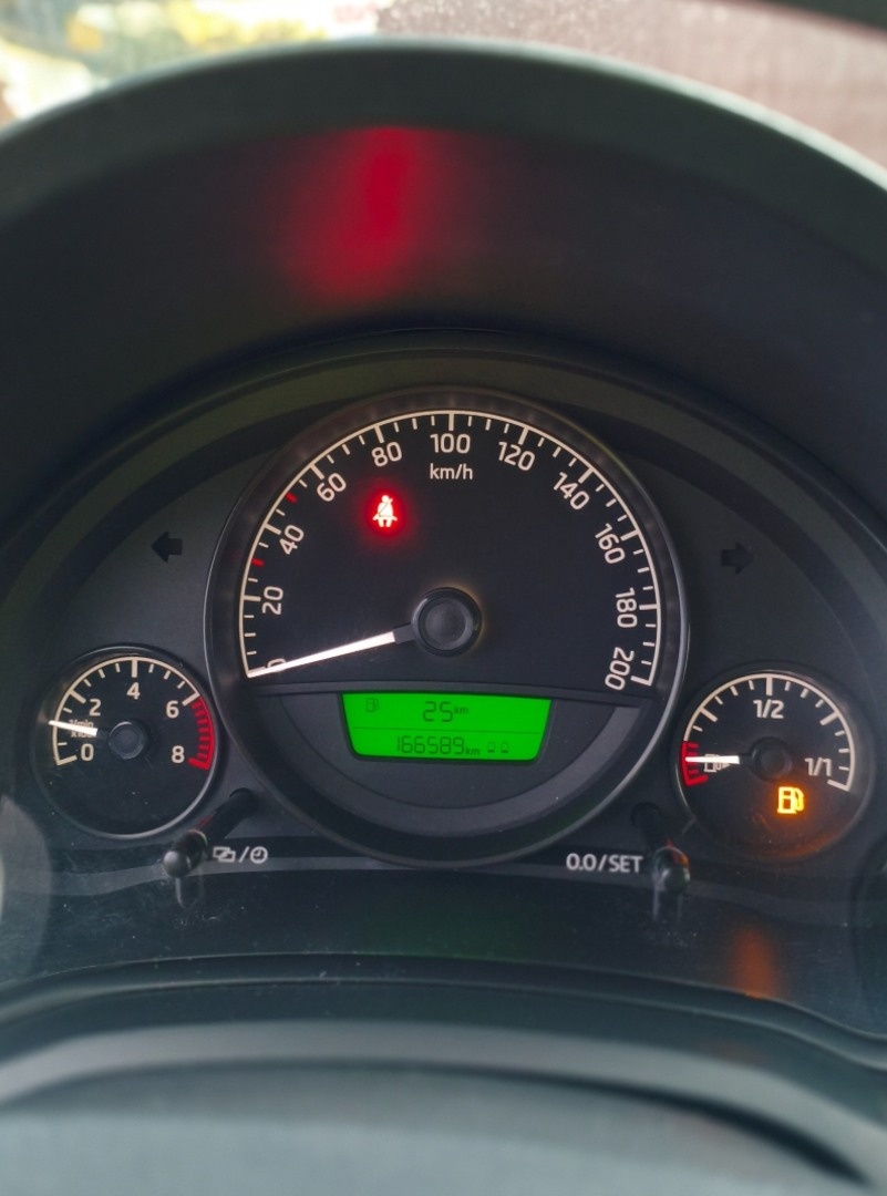 Škoda Citigo 1.0 MPI černá 5dv - 13